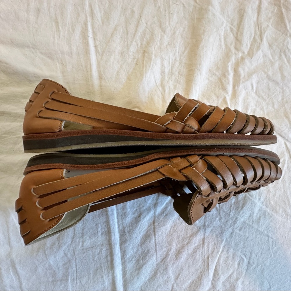 NISOLO | Women's Huarache Sandal, Almond Size 6.5 - Picture 4 of 9